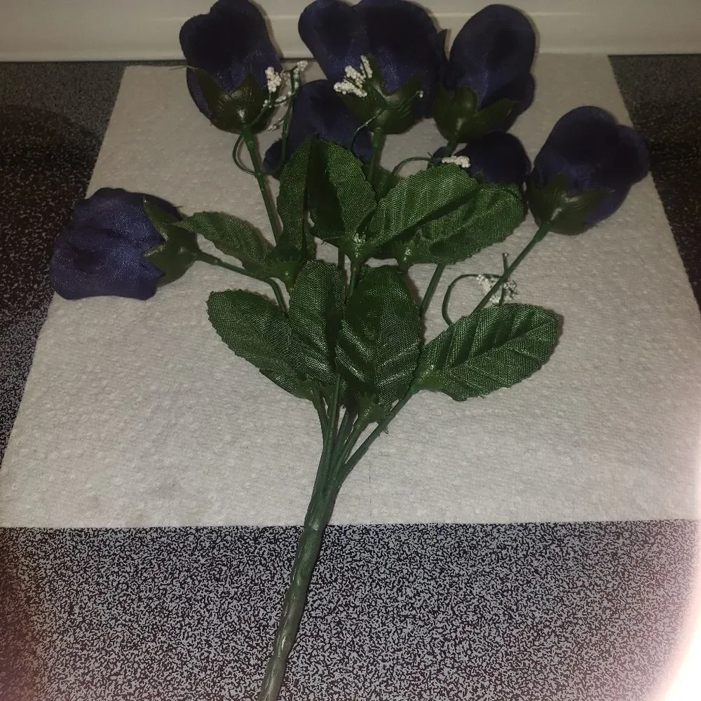 Bundle of 6 Silkroses